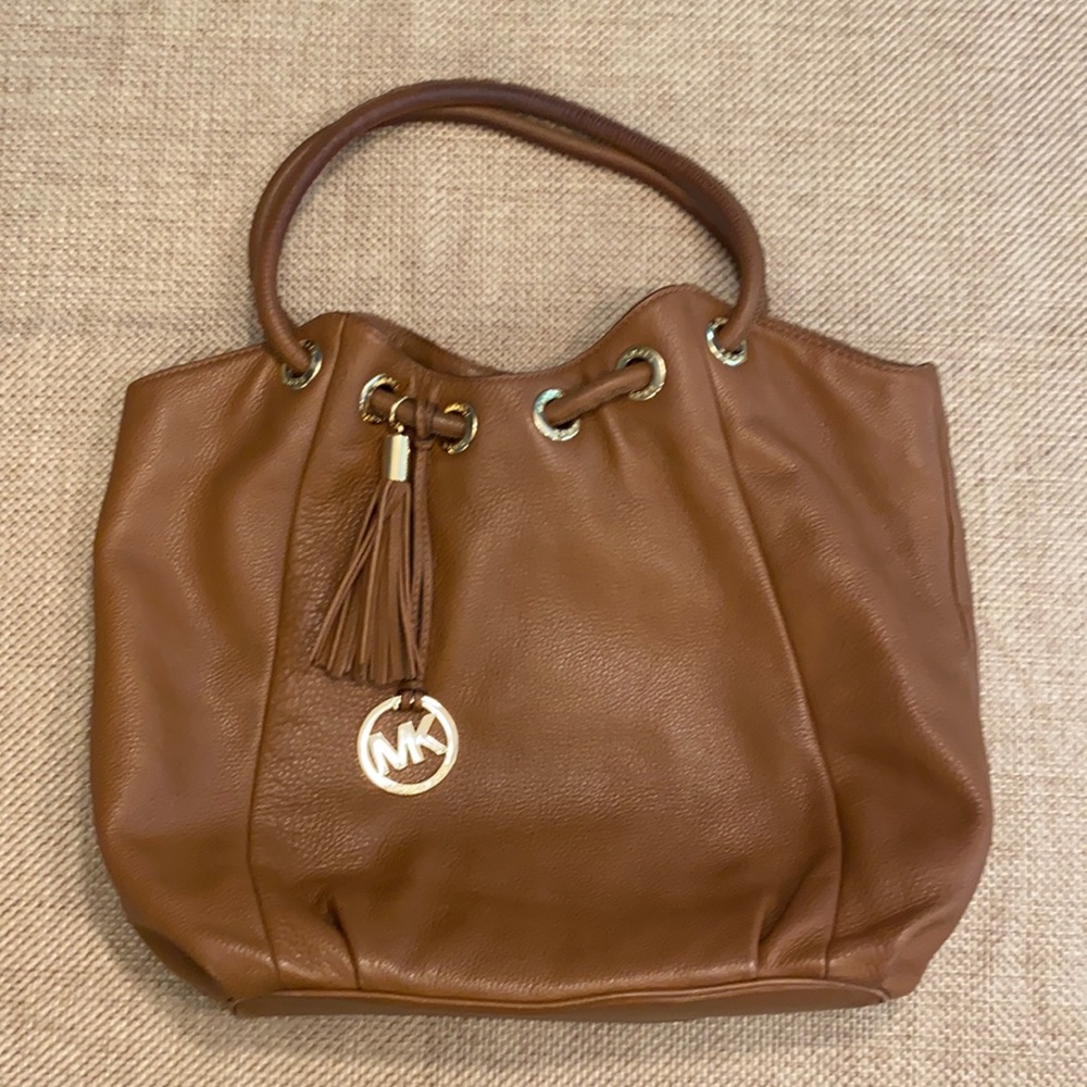 Michael Kors Astor grommet ring tote in brown leather